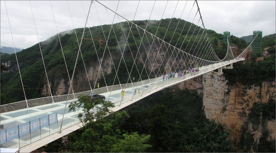 ԱՇԽԱՐՀԻ ԱՄԵՆԱԵՐԿԱՐ  ԱՊԱԿՅԱ ԿԱՄՈՒՐՋԸ