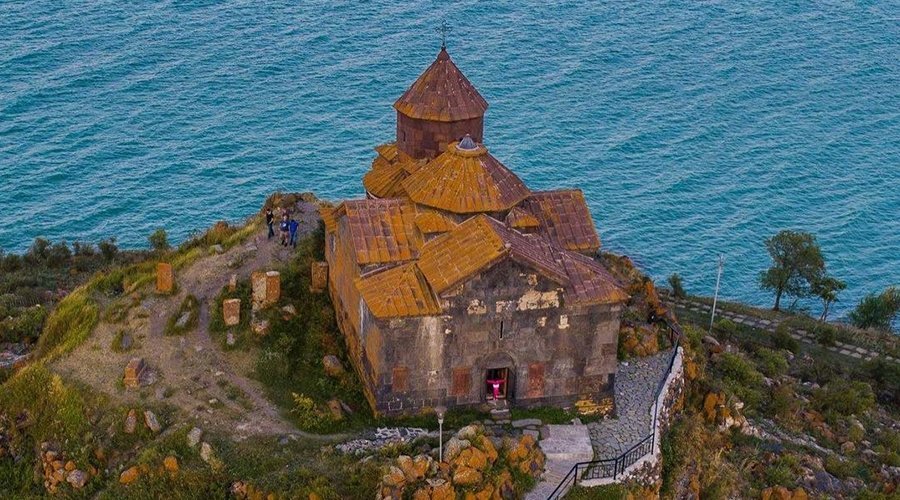 Монастырь Севанаванк